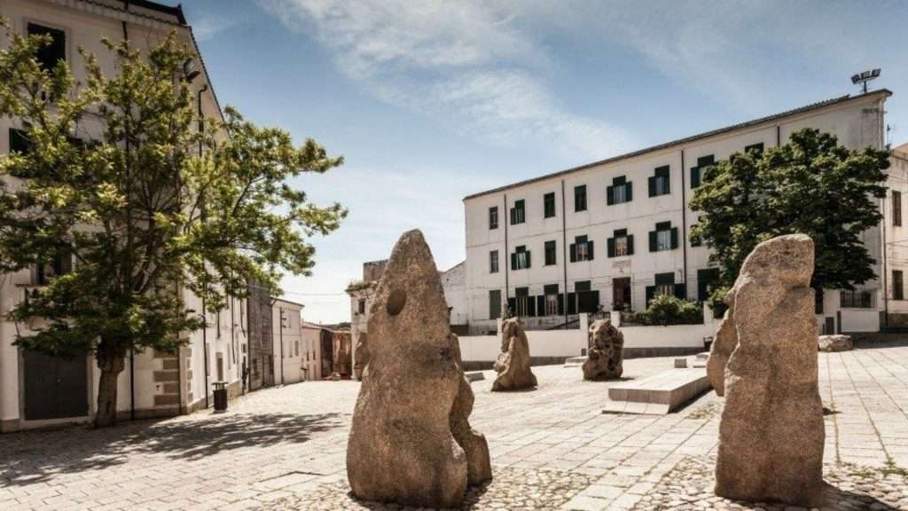 nuoro piazza satta