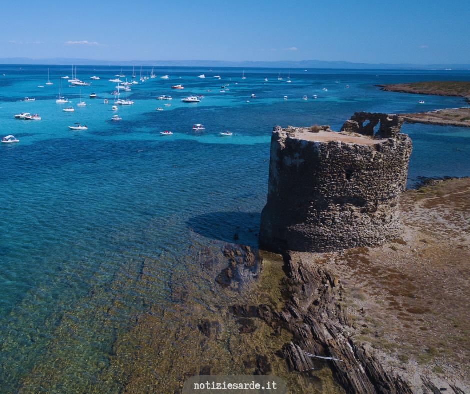 La Pelosa a Stintino - Spiagge più belle in Sardegna (1)